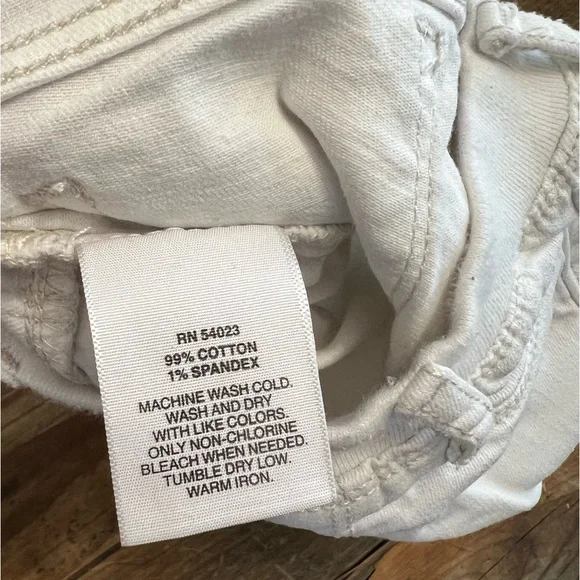 Baby Gap white jeans, stretch waist. - Picture 5 of 5